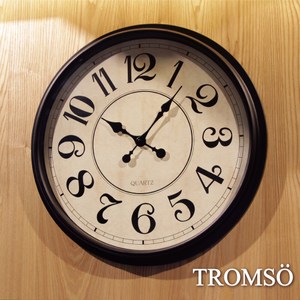TROMSO法式香榭-時尚大數字黑白時鐘